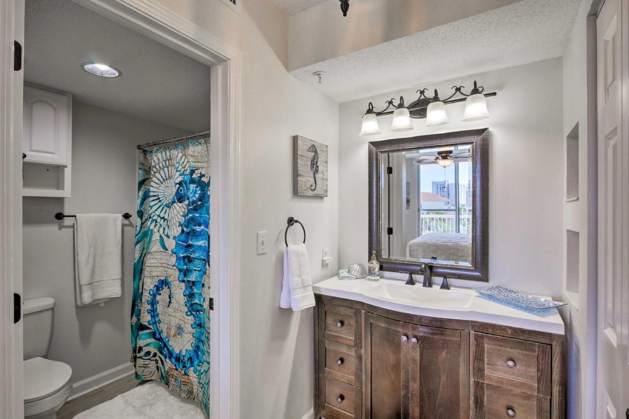 Snowbirds Retreat Walkable Destin Condo With View! 외부 사진